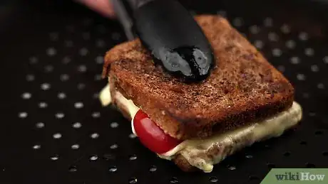 Image titled Make a Grilled Cheese Sandwich Using a Microwave Step 18