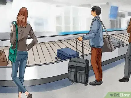 Image titled Avoid Lost Luggage Step 14