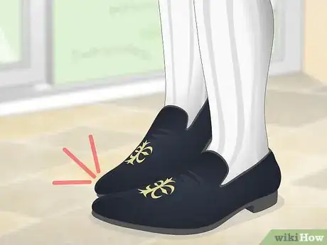 Image titled Shrink Shoes Step 1