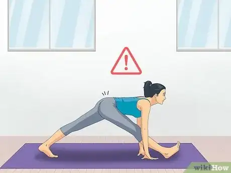 Image titled Stretch for the Splits Step 11