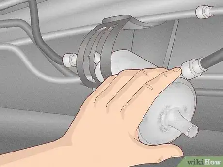 Image titled Change a Fuel Filter Step 13