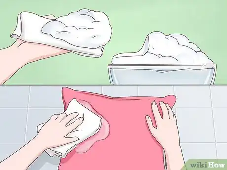 Image titled Wash Gel Pillows Step 4