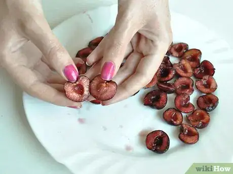 Image titled Make Dried Cherries Step 2