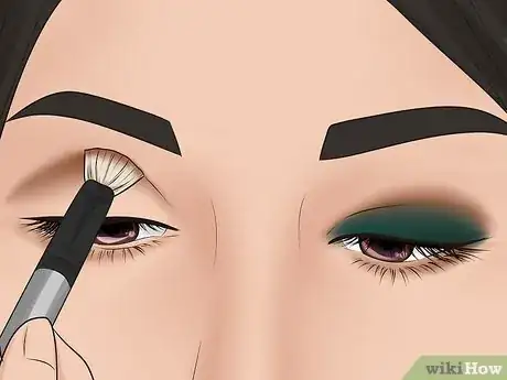 Image titled What Colors Go with Green Eyeshadow Step 4