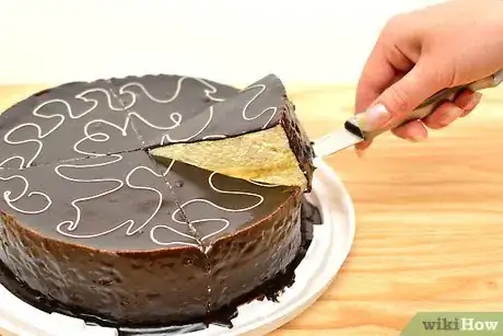 Image titled Cut a Cheesecake Step 3