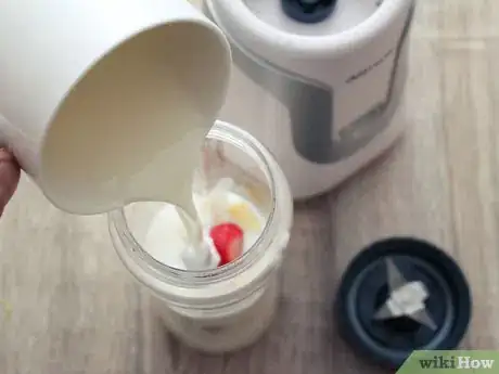 Image titled Make a Yogurt Smoothie Step 3