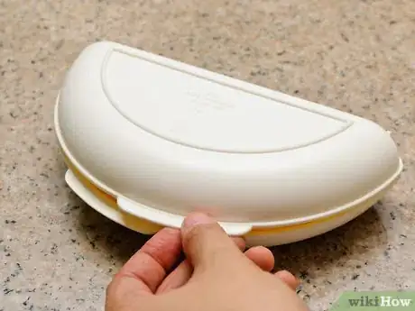 Image titled Use the Nordic Ware Omelet Pan Step 12