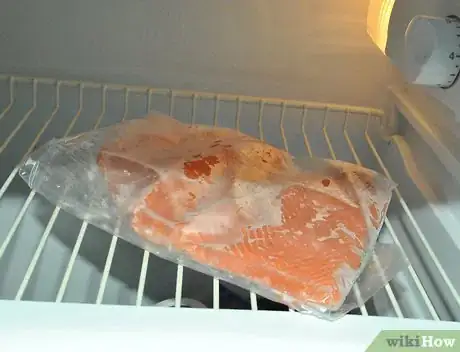 Image titled Bake Frozen Salmon Step 1