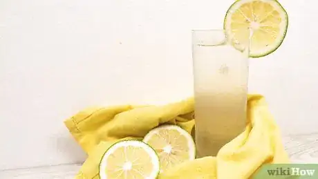 Image titled Make Fresh Squeezed Lemonade Step 5