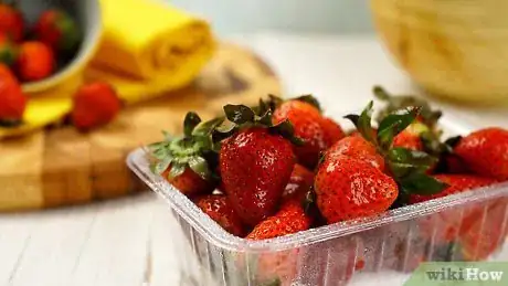 Image titled Keep Strawberries Fresh Step 1