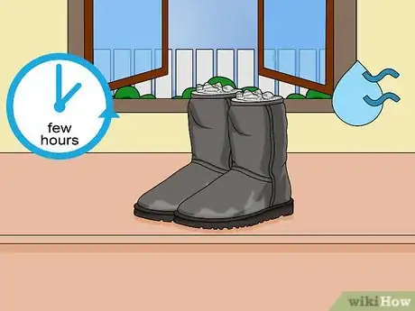 Image titled Clean Black Uggs Step 4