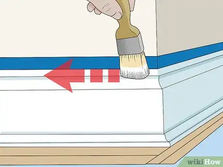 Image titled Paint Skirting Boards Step 12