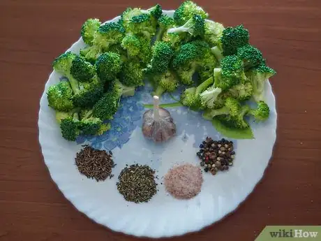 Image titled Eat Raw Broccoli Step 4