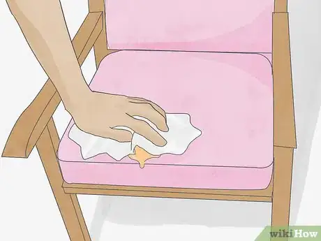 Image titled Clean Sunbrella Cushions Step 18