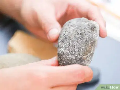 Image titled Identify Igneous Rocks Step 6
