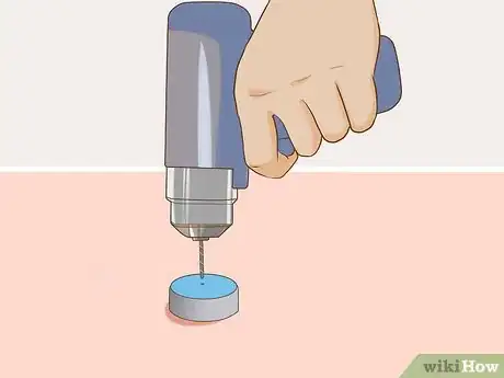 Image titled Make a Water Gun with a Water Bottle Step 5