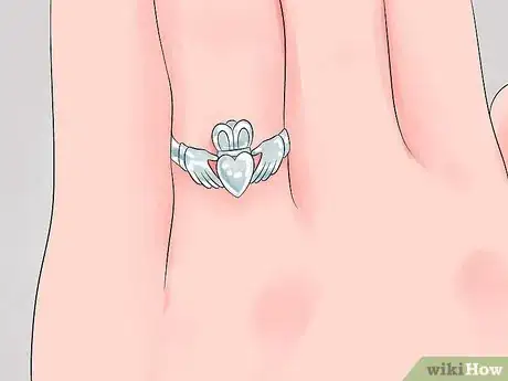 Image titled Wear a Claddagh Ring Step 6