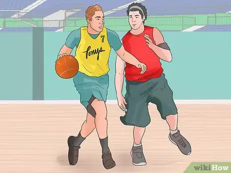 Image titled Shoot a Reverse Layup in Basketball Step 3