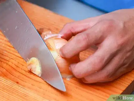 Image titled Peel an Onion Step 4