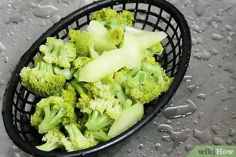 Image titled Freeze Cauliflower And_or Broccoli Final