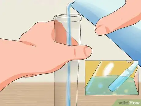 Image titled Use a Water Bong Step 2
