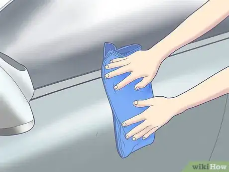 Image titled Plasti Dip Your Car and Car Accessories Step 4