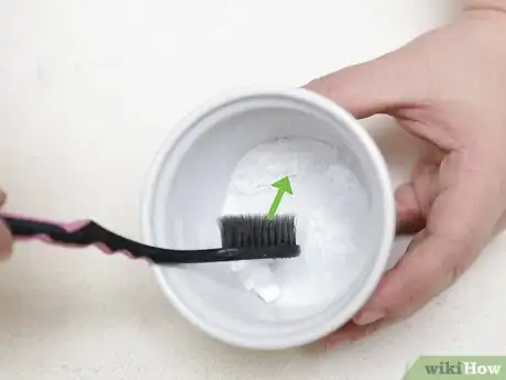 Image titled Make Teeth Whitener Step 1