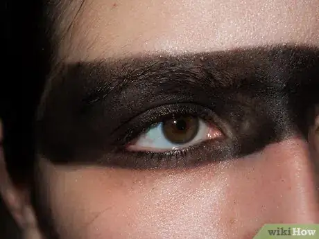 Image titled Do Gerard Way's Makeup Step 8