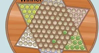 Play Chinese Checkers
