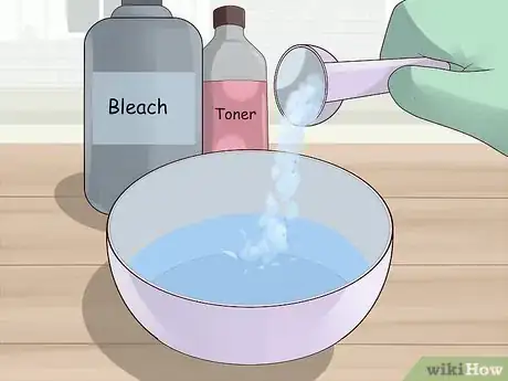 Image titled Bleach Your Hair Step 6