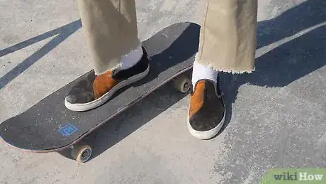 Image titled Skateboard Step 2