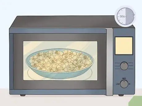 Image titled Keep Popcorn Warm Step 8
