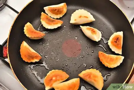 Image titled Fry Pot Stickers Step 6