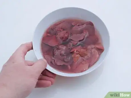 Image titled Clean Chicken Livers Step 2