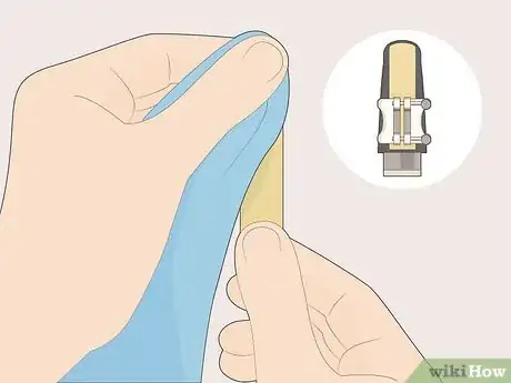 Image titled Clean Your Clarinet's Mouthpiece Step 2