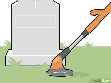 Image titled Clean a Gravestone Step 10