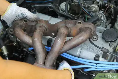 Image titled Clean Exhaust Manifolds Step 7