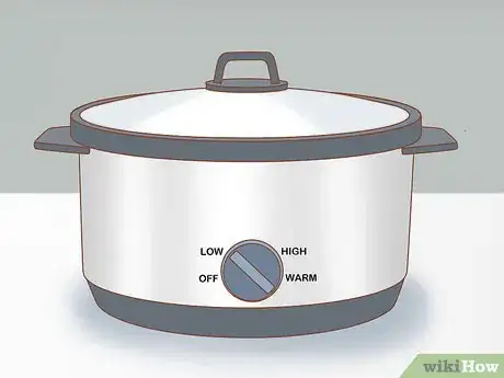 Image titled Keep Food Warm at a Party Step 1