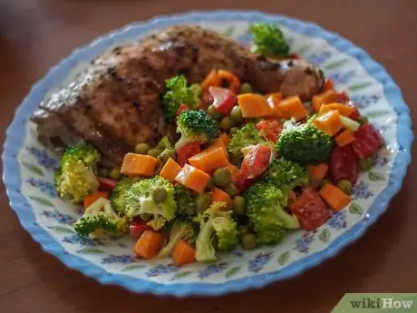 Image titled Eat Raw Broccoli Step 10