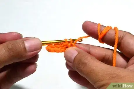 Image titled Crochet Left Handed Step 4
