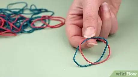Image titled Make a Rubber Band Necklace Step 1