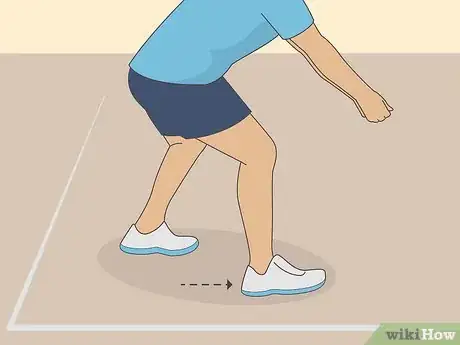 Image titled Master Basic Volleyball Moves Step 4