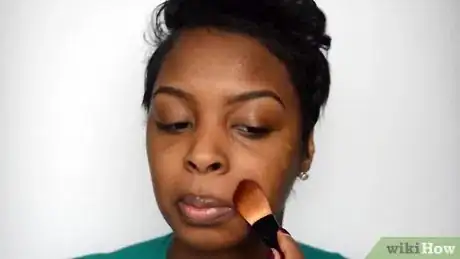 Image titled Contour and Highlight on Dark Skin Step 1