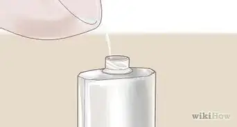 Make Perfume (Flower Blossoms and Water Method)