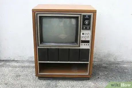 Image titled Convert an Old TV Into a Fish Tank Step 1