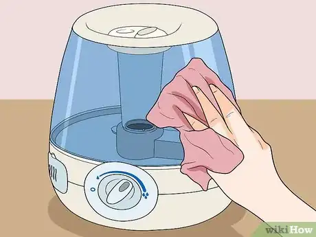 Imagen titulada Clean a Vicks Humidifier Step 14