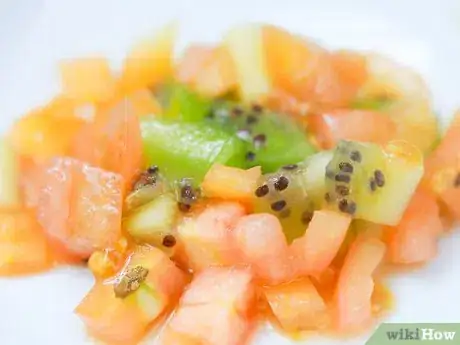 Imagen titulada Eat Kiwi Fruit Step 12