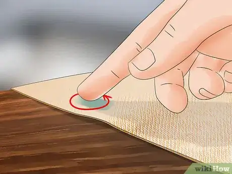 Imagen titulada Remove Sticky Substances from Fabric Step 7