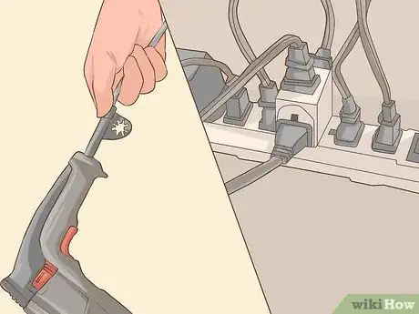 Imagen titulada Use a Drill Safely Step 7