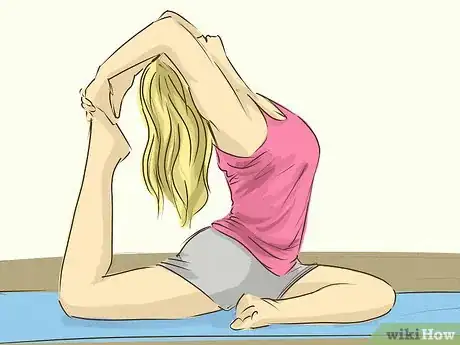 Imagen titulada Do Reclining Pigeon Pose Step 20